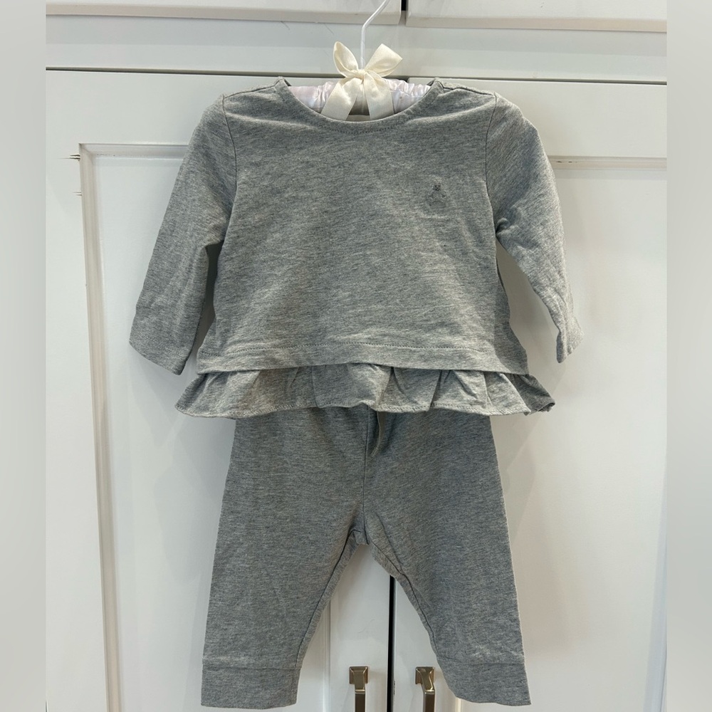 NWT GAP Ruffled Gray Baby Matching Set - Picture 5 of 6